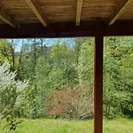 Appartamento Tranquil In Picturesque Neighborhood
