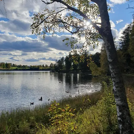 Leilighet Tranquil In Picturesque Neighborhood *